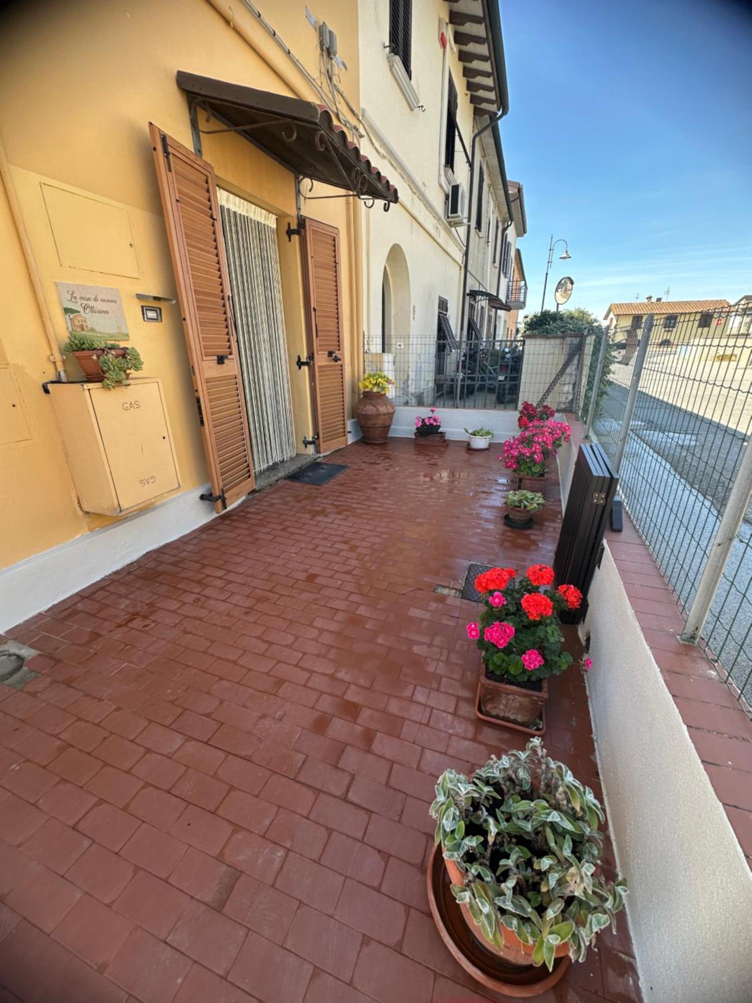 Appartement La Casa Di Nonna Ottorina à Venturina Terme Extérieur photo